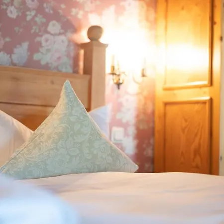 Boutiquehotel Kloster Pfalzel מלון טרייר