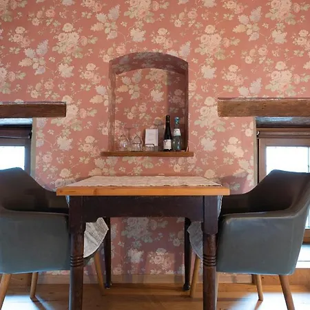 Boutiquehotel Kloster Pfalzel מלון 3*